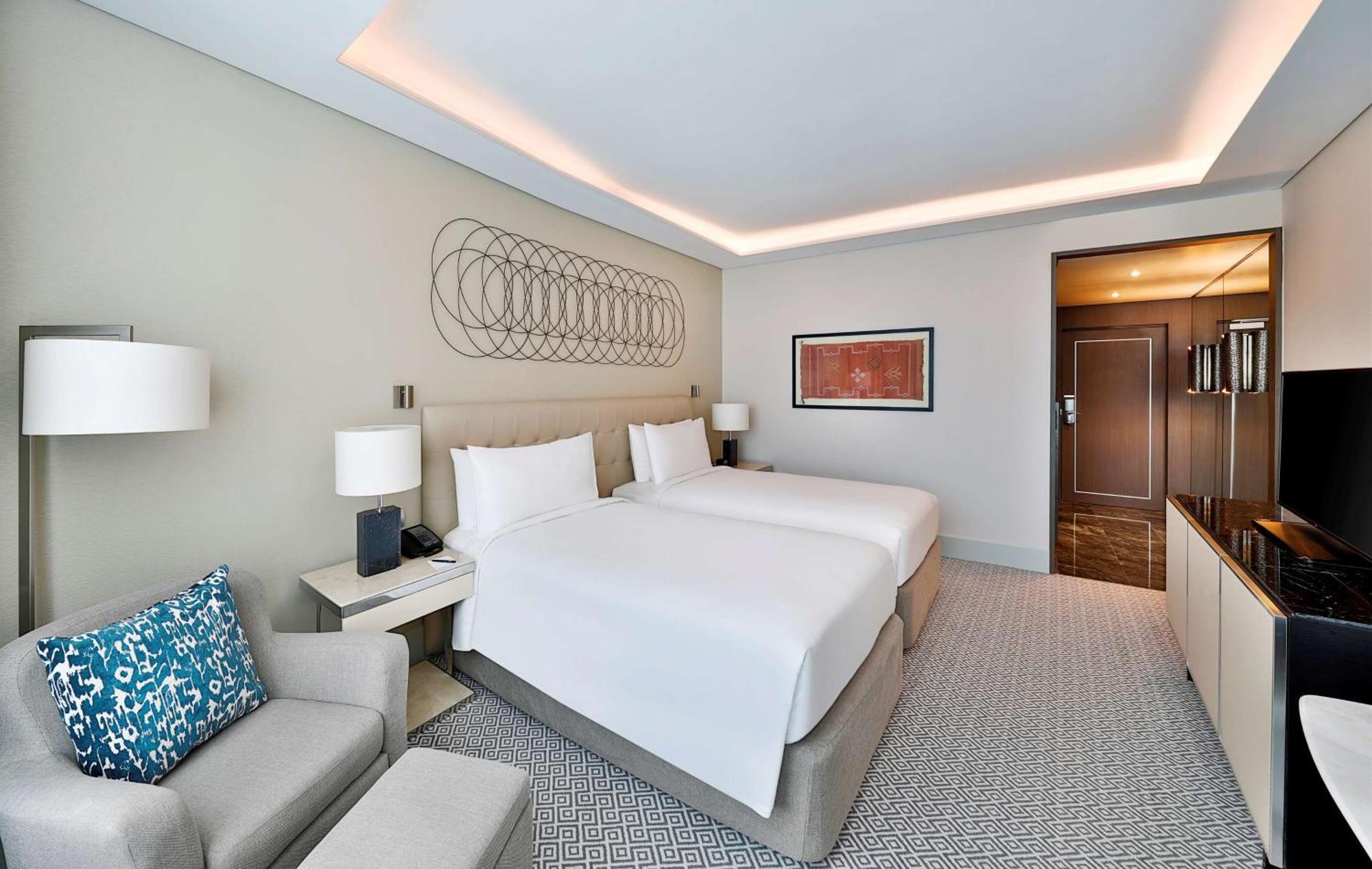 Hilton Center Hotel 5*