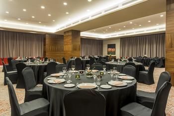 Hotel Hilton Center